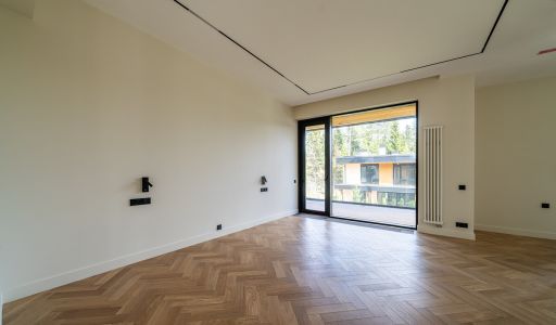 Дом у озера в КП Усадьба