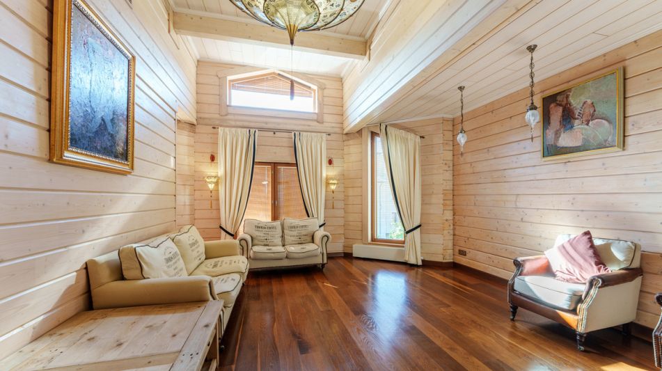 Дом с бассейном в КП Лазурь