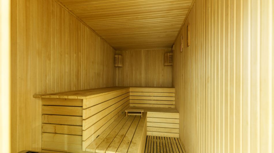 Дом с бассейном в КП Лазурь