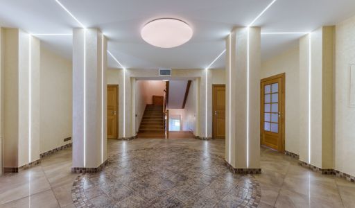 Дом с бассейном в КП Лазурь