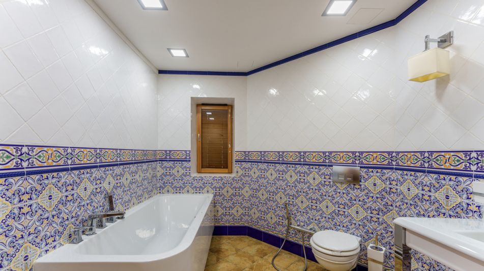 Дом с бассейном в КП Лазурь