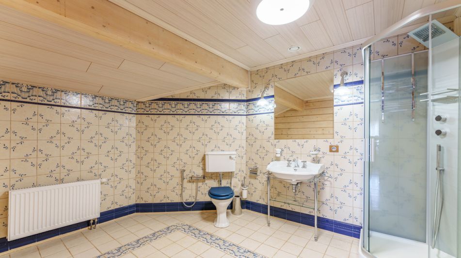 Дом с бассейном в КП Лазурь