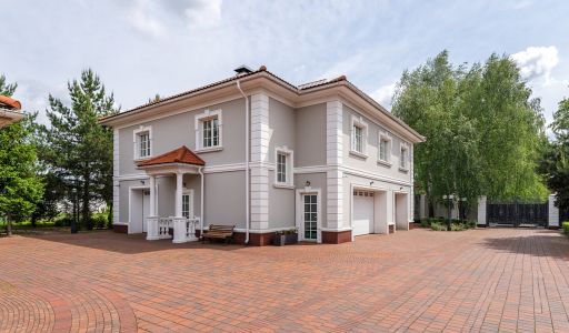 Усадьба в КП Солнечная Поляна