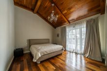 Дом с видом на озеро в КП Пестово