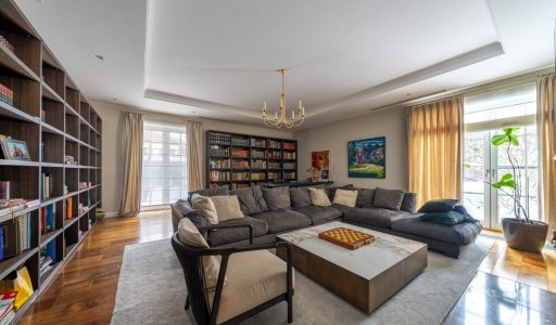 Дом с видом на озеро в КП Пестово