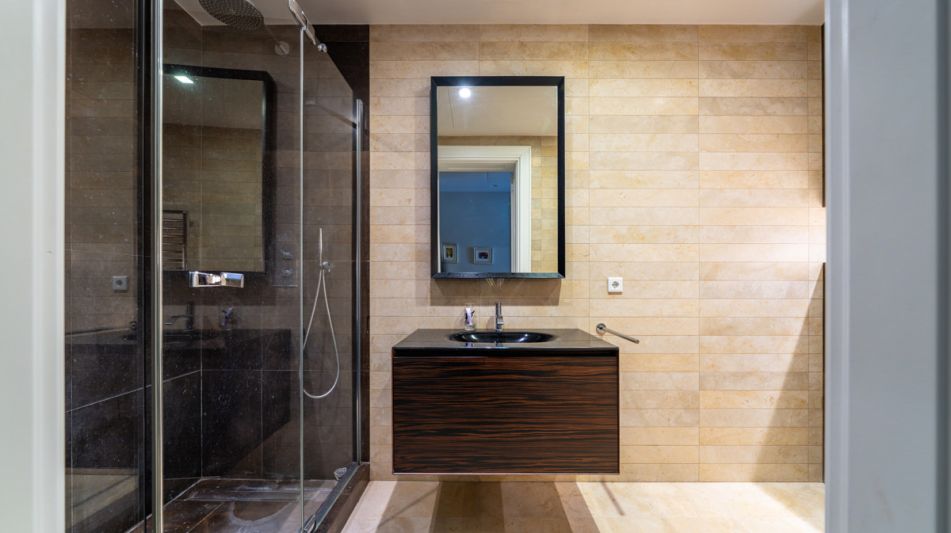 Дом с видом на озеро в КП Пестово