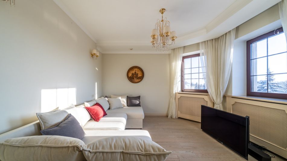 Готовый дом в КП Николина Гора