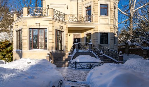 Готовый дом в КП Николина Гора