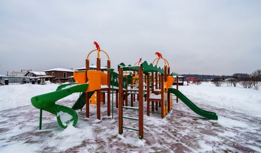 Деревянный дом в КП Павловы озера