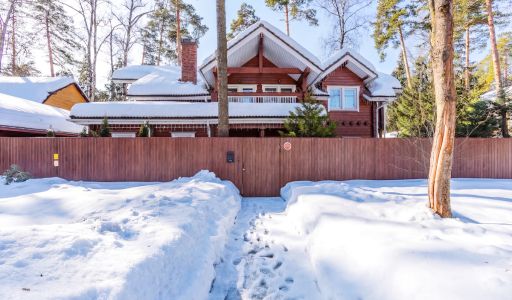 Дом из бруса Honka в Валентиновке