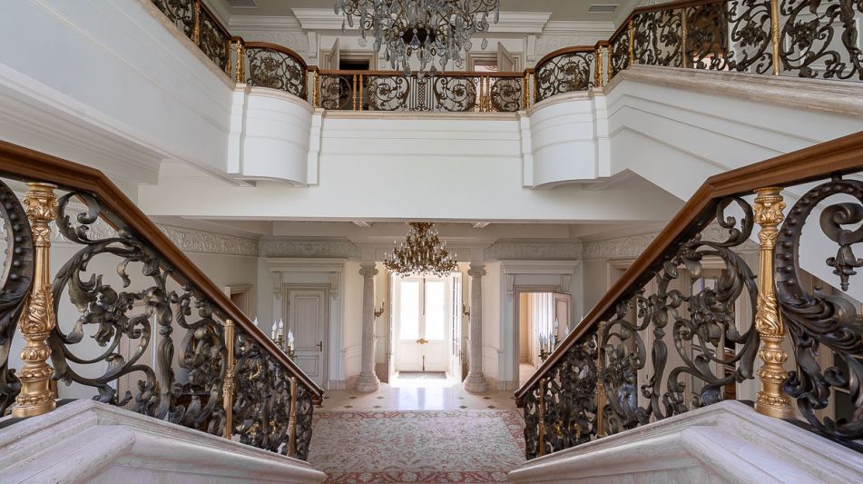 Дом классическом стиле КП ФРМУ