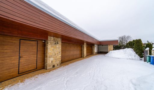 Дом на просторном участке Пестово