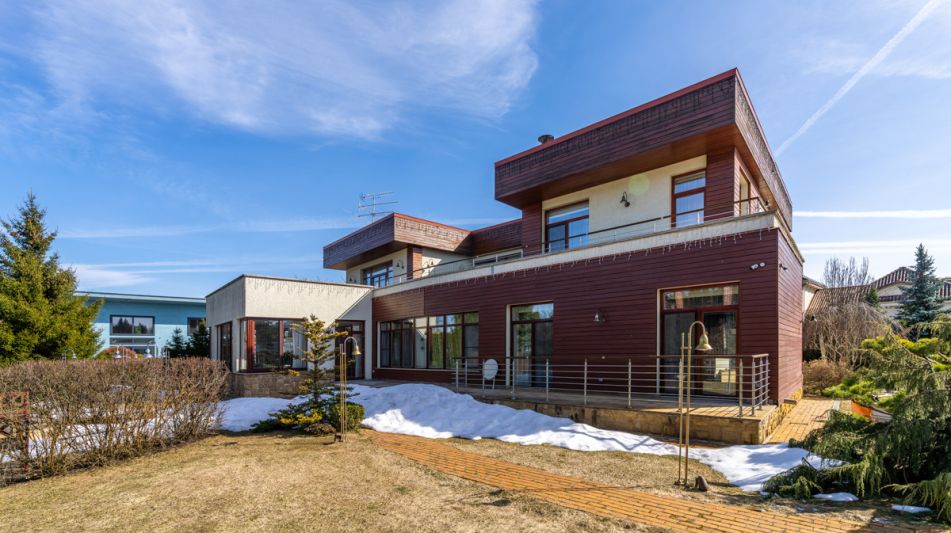 Дом на просторном участке Пестово