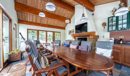 Дом на просторном участке Пестово