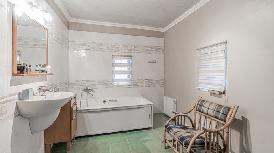 Кирпичный дом в Валентиновке