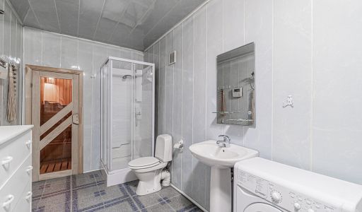 Кирпичный дом в Валентиновке