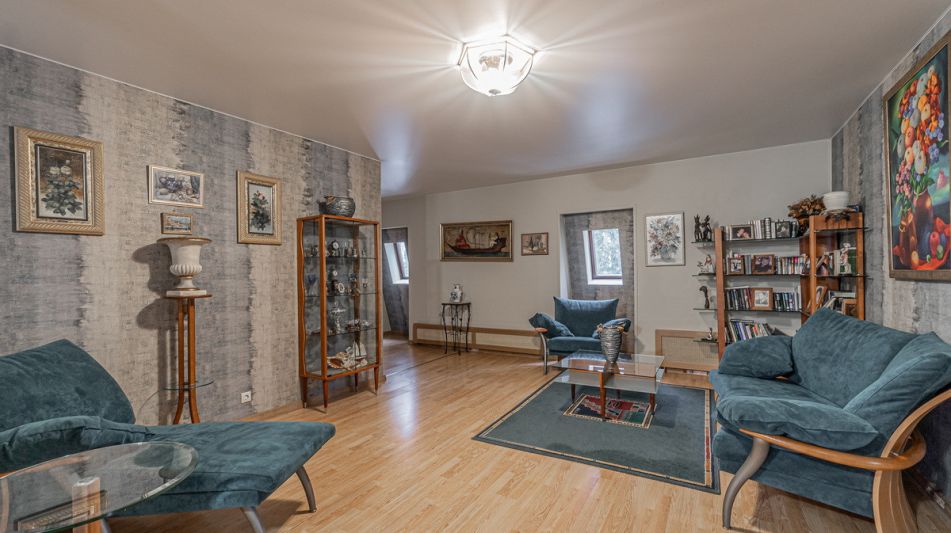 Кирпичный дом в Валентиновке