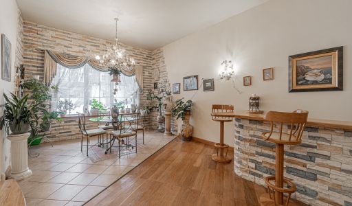 Кирпичный дом в Валентиновке