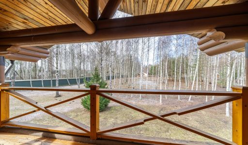 Участок на первой линии Волги