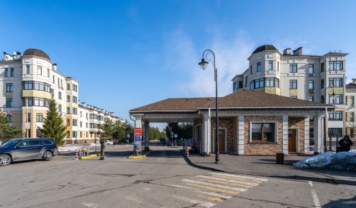 Участок у озера в КП Павлово-2