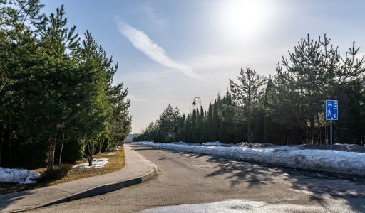 Участок у озера в КП Павлово-2