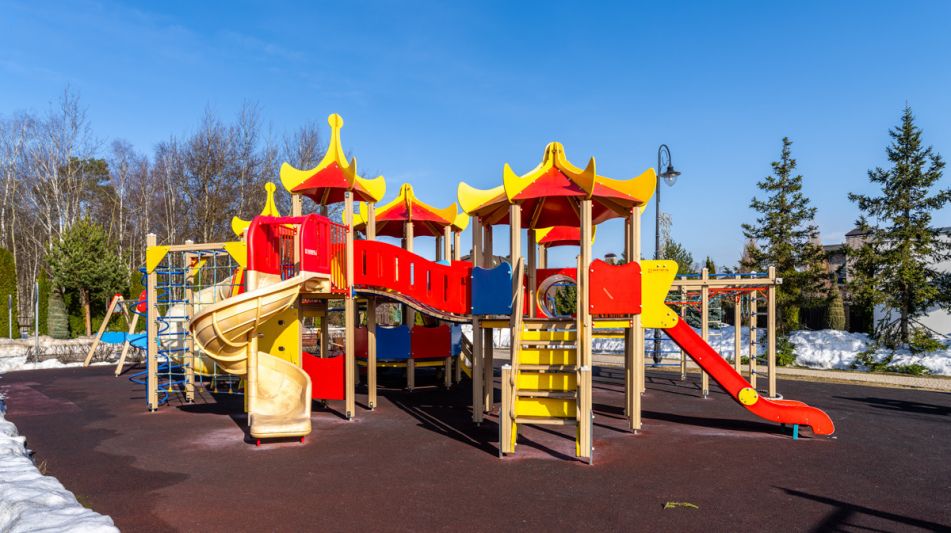 Участок у озера в КП Павлово-2