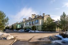 Участок у озера в КП Павлово-2