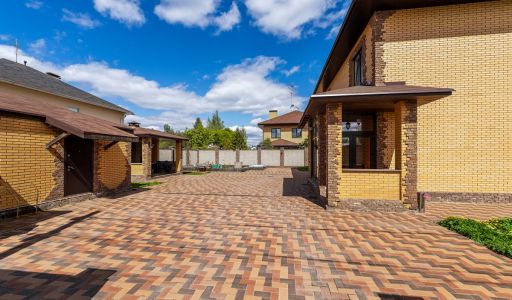 Стильный дом в п.Клязьма