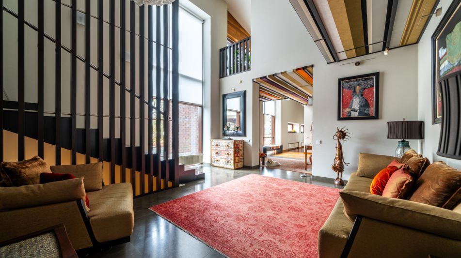 Дом на лесном участке в Бенилюксе