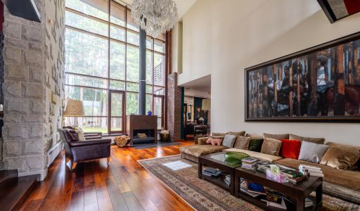 Дом на лесном участке в Бенилюксе