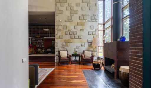 Дом на лесном участке в Бенилюксе