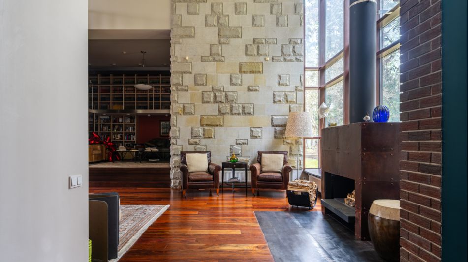 Дом на лесном участке в Бенилюксе