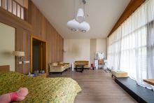 Дом на лесном участке в Бенилюксе