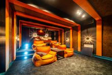 Дом на лесном участке в Бенилюксе