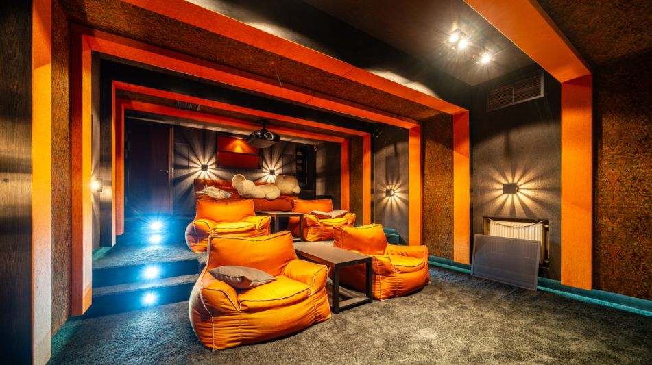 Дом на лесном участке в Бенилюксе