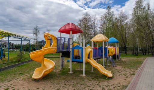 Участок у воды в Руза Фэмили Парк