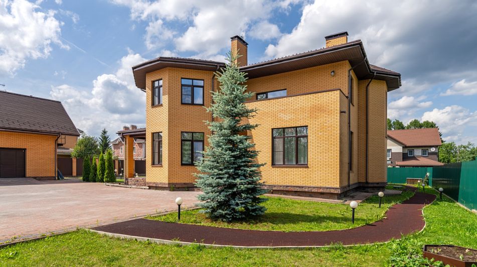 Новый стильный дом в Хлябово