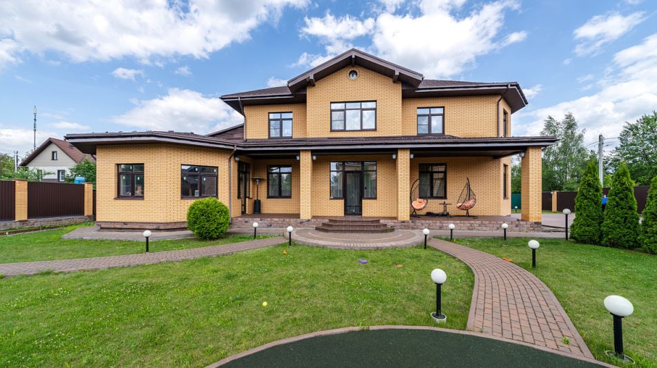 Новый стильный дом в Хлябово