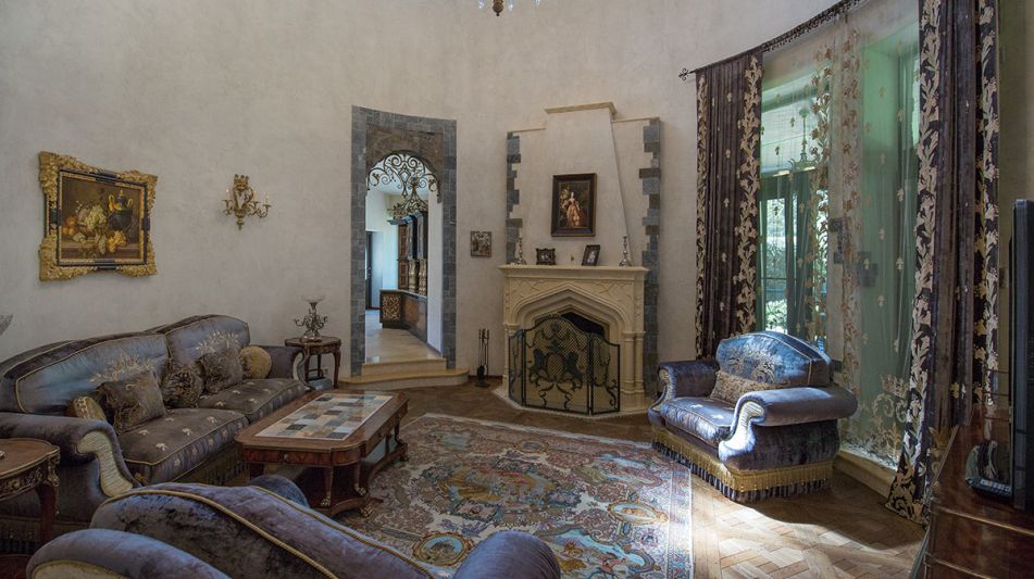 Дом - Замок для жизни в Троицком