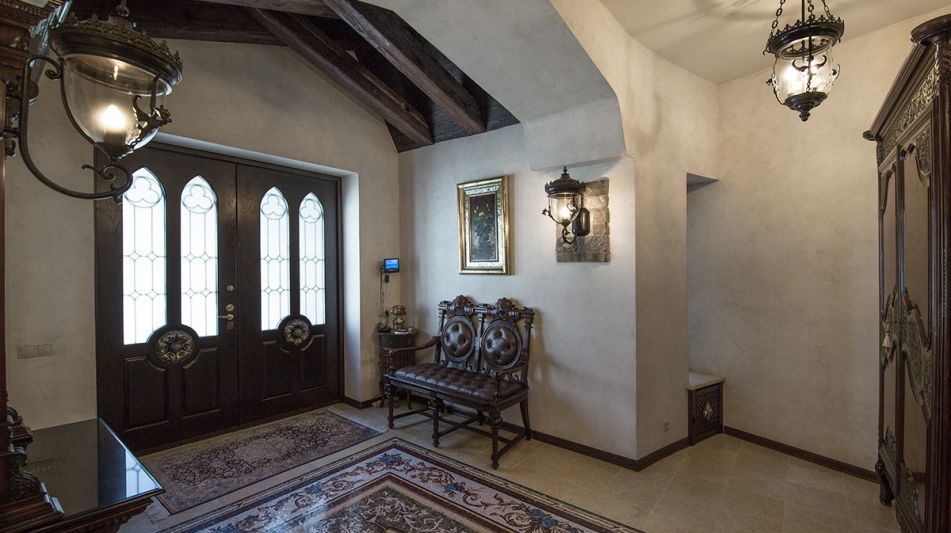 Дом - Замок для жизни в Троицком