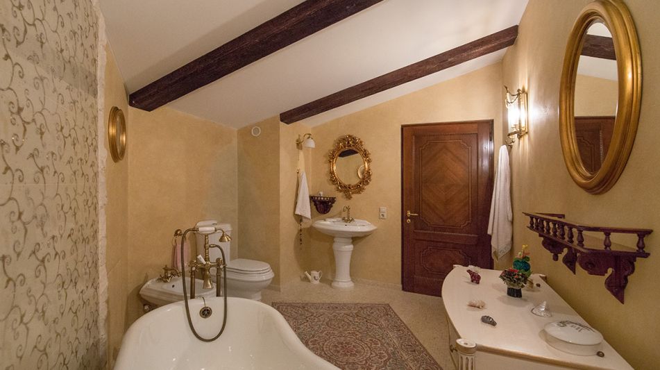 Дом - Замок для жизни в Троицком