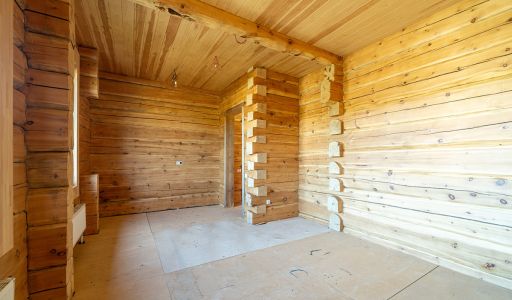 Дом из кедрового лафета в Авроре