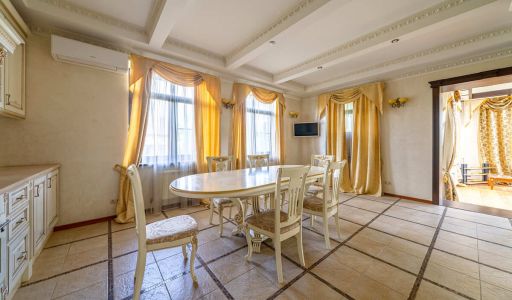 Стильный дом в Ореховой бухте