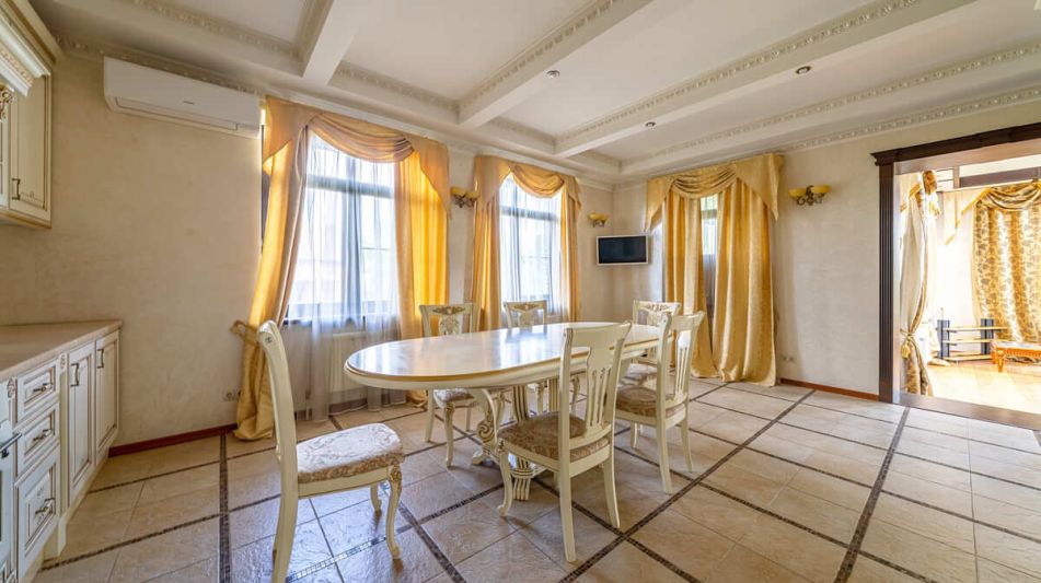 Стильный дом в Ореховой бухте