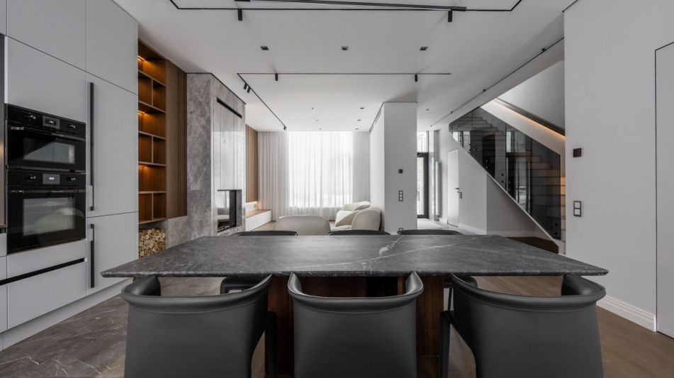 Стильный таунхаус в КП Парк Фонтэ