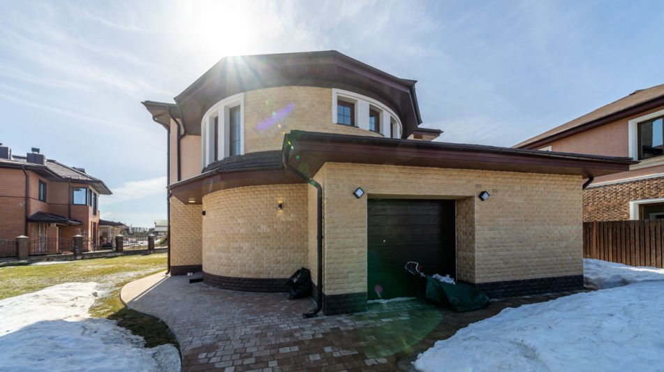 Дольче Вилла в Пестово Лайф