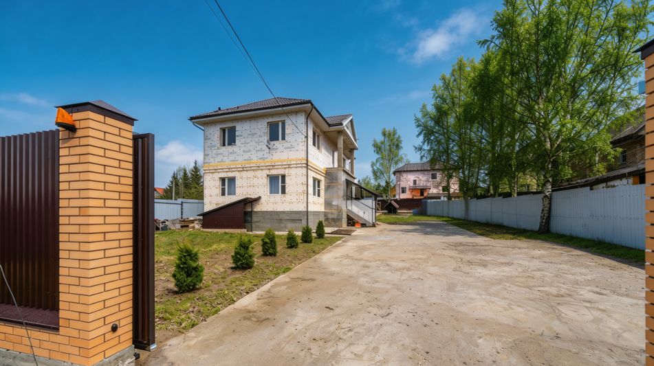 Дом в Базарово