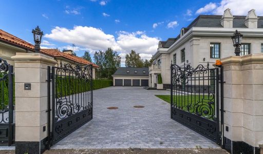 Загородная резиденция в Раздорах