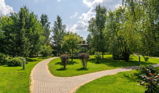 Дом с бассейном в КП Новорижский