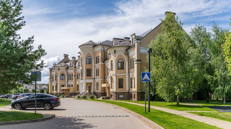 Стильный танхаус в КП Парк Авеню